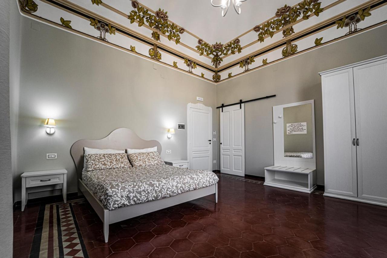 Gli Specchi Di Archimede Bed & Breakfast Syracuse Bagian luar foto