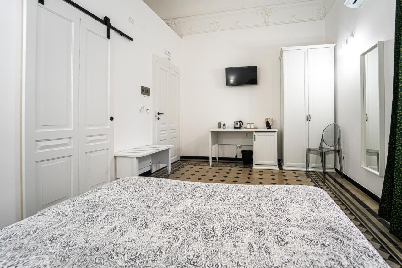 Gli Specchi Di Archimede Bed & Breakfast Syracuse Bagian luar foto