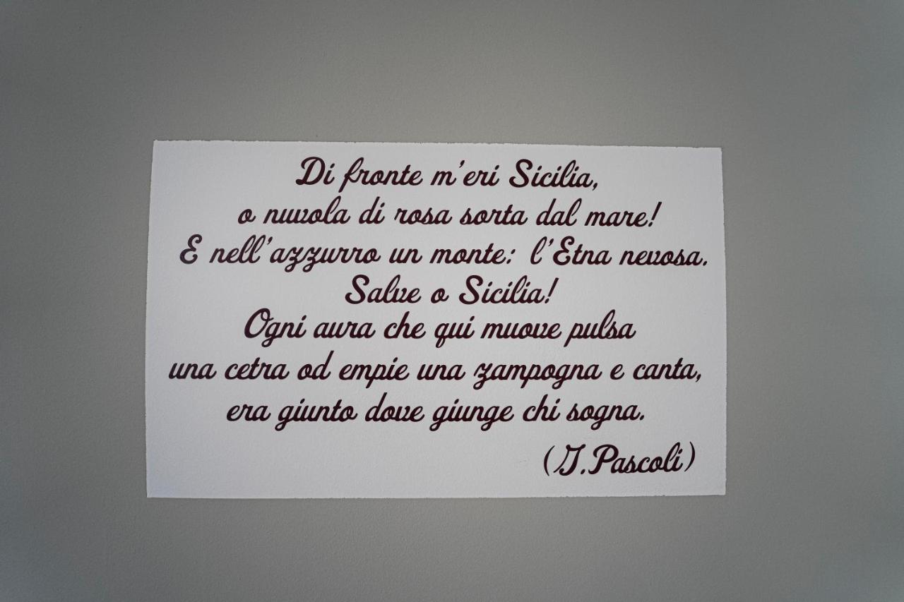 Gli Specchi Di Archimede Bed & Breakfast Syracuse Bagian luar foto
