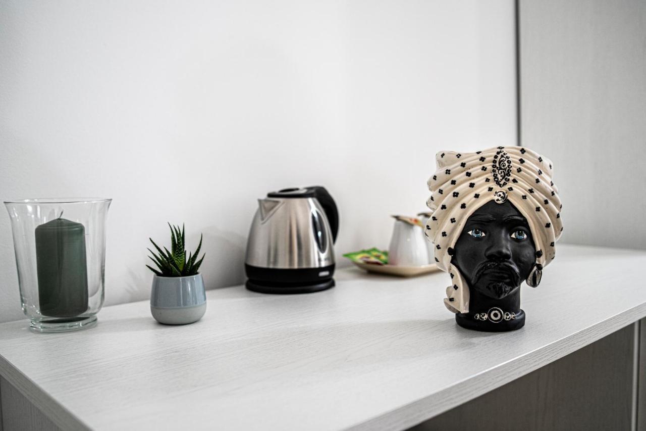 Gli Specchi Di Archimede Bed & Breakfast Syracuse Bagian luar foto