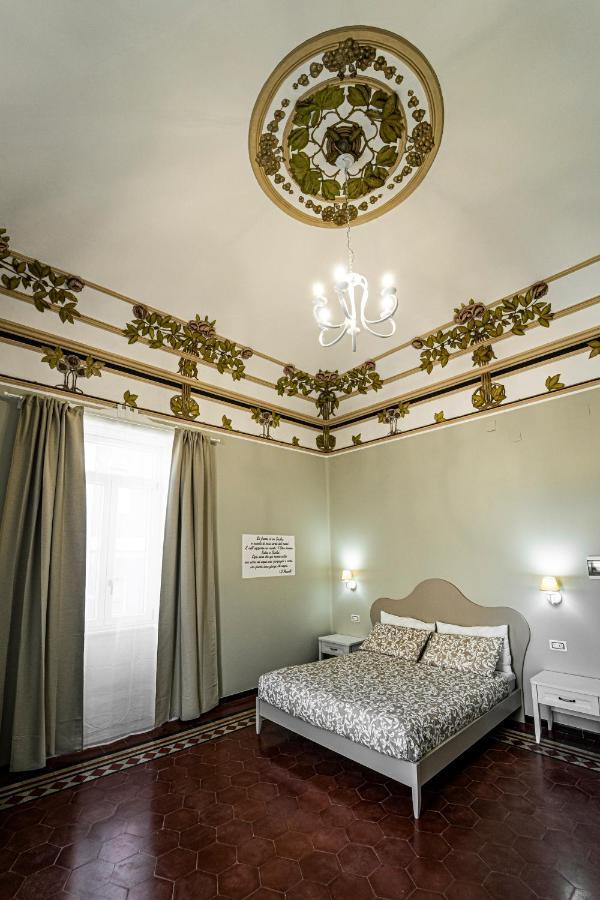 Gli Specchi Di Archimede Bed & Breakfast Syracuse Bagian luar foto